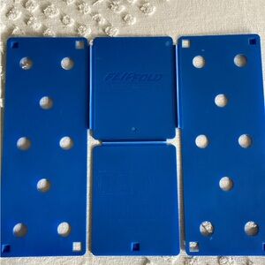 FlipFold Ultimate Folding Tool Clothes Board Laundry Shirts Pants Towels